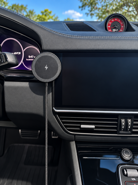 Porsche Cayenne 2019–2023 MagSafe iPhone Charger