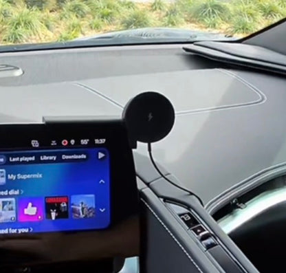 C8 Corvette 2020-2025 MagSafe iPhone Charger